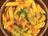 Pasta with shrimp with red sauce