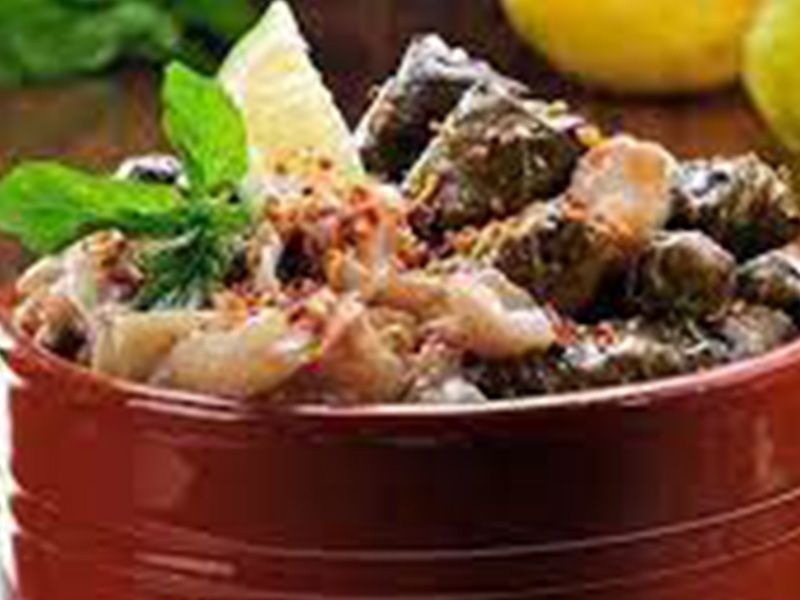 vine leaves with knuckles tajine