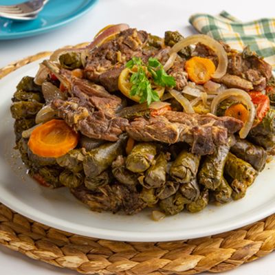 Ribs vine leaves casserole