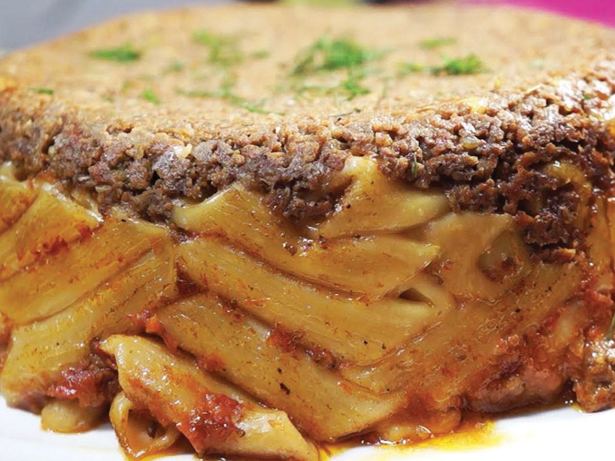Meat pasta casserole