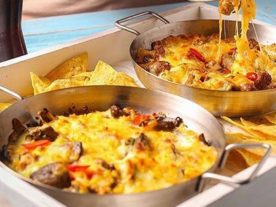 Alexandrian Sausage with Potatoes and Cheese Pan
