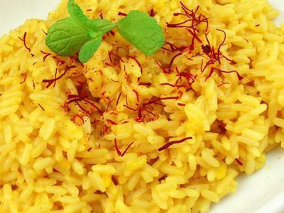 Yellow Rice With Turmeric And Curry