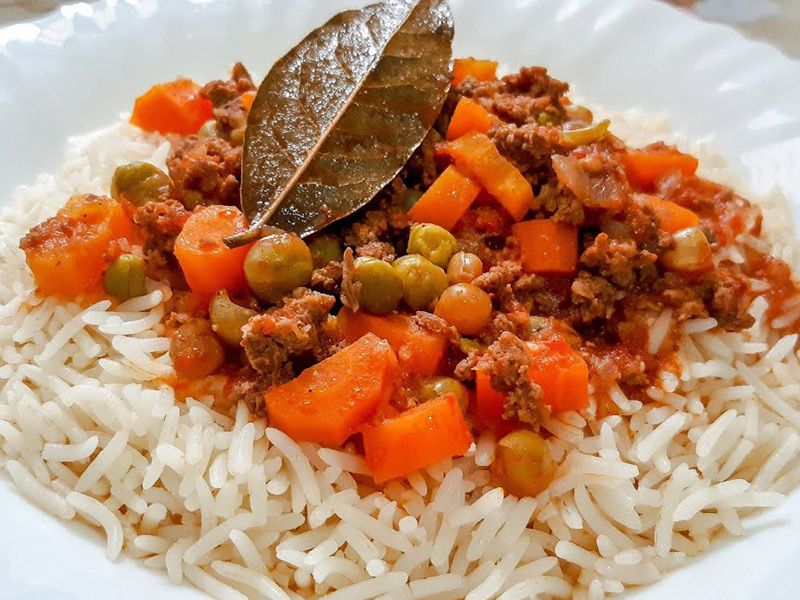 Rice With Tomato Sauce Platter