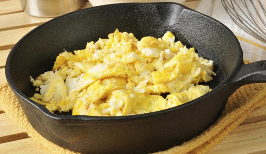 Fried Eggs With Roumi Cheese Platter