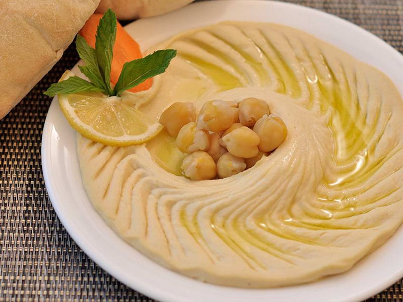 Sesame Paste Salad With Chickpeas