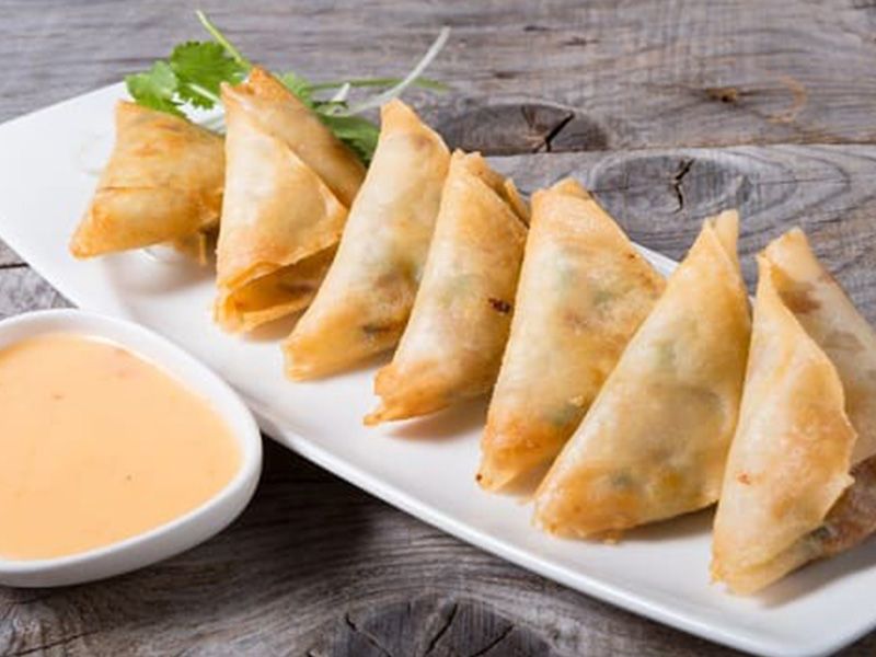 Cheese Sambousek Dish