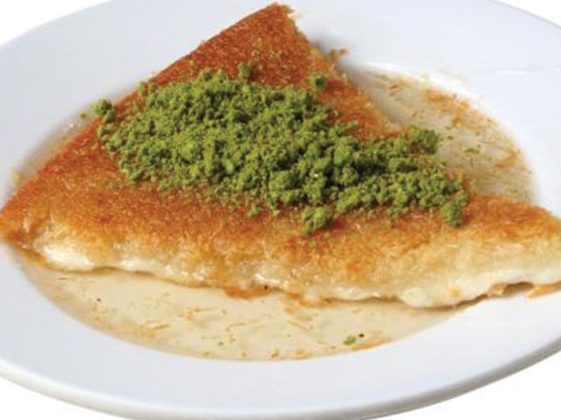 Hot Nabulsi Konafa Platter