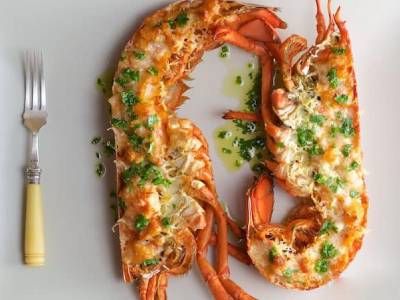 Lobster Thermidor Platter