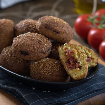 طبق طعمية بجبنة موزاريلا