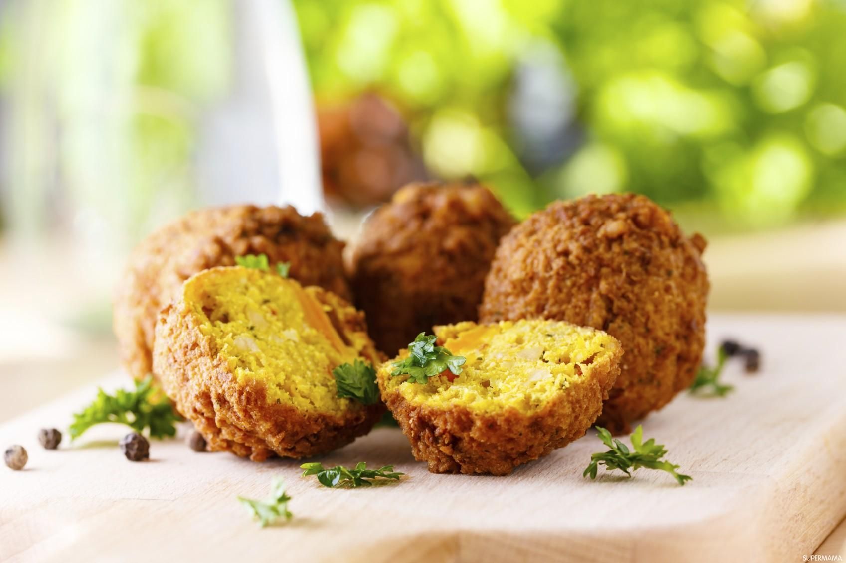 Falafel with boiled eggs