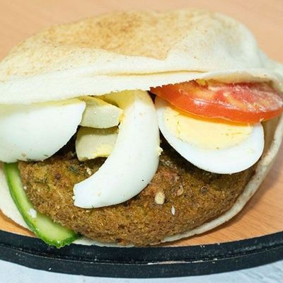 Stuffed Taamia With Eggs