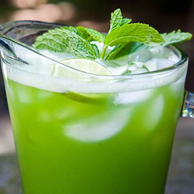Lemonade with mint