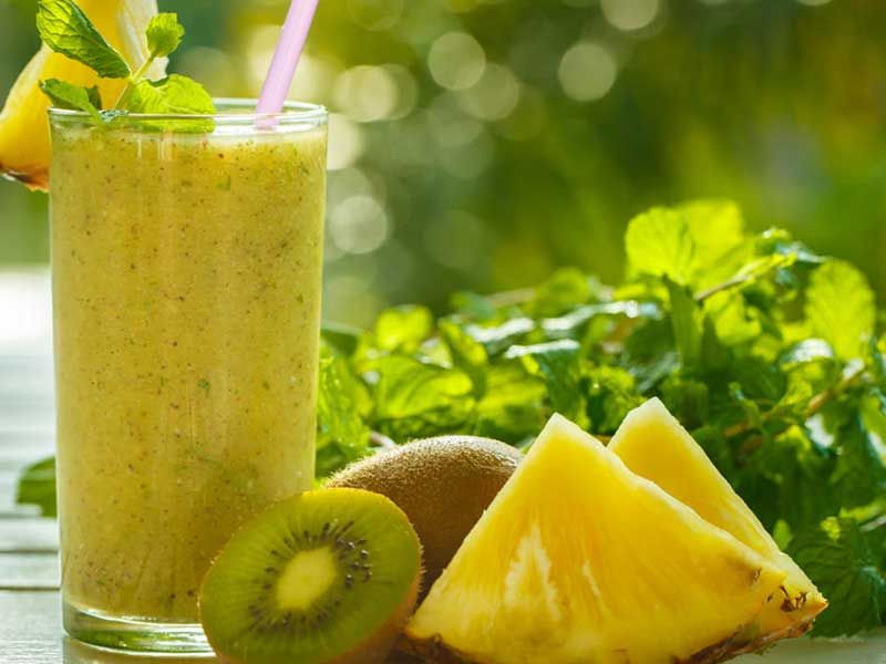 Kiwi With Pineapple Juice
