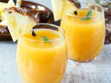 Pineapple FRESH JUICE