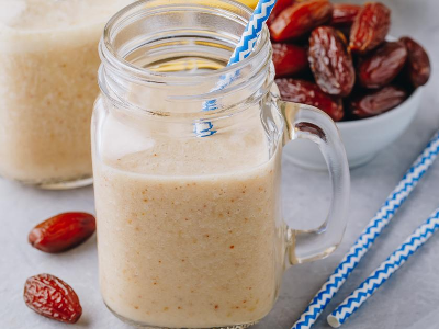 Dates With Milk