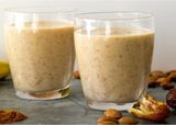 Dates With Milk Juice