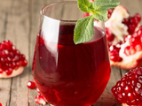 fresh pomegranate juice
