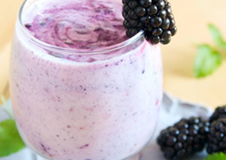 Yogurt With Berry Juice