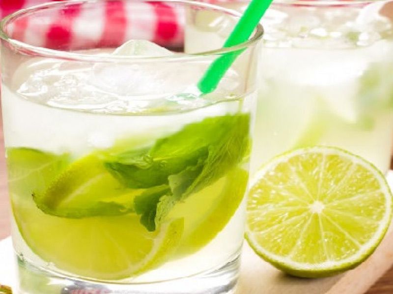 Lemon With Mint Juice