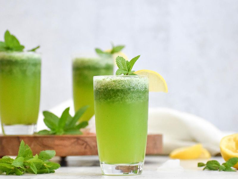 Lemon With Mint Juice