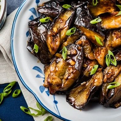 علبة بتنجان صغيرة