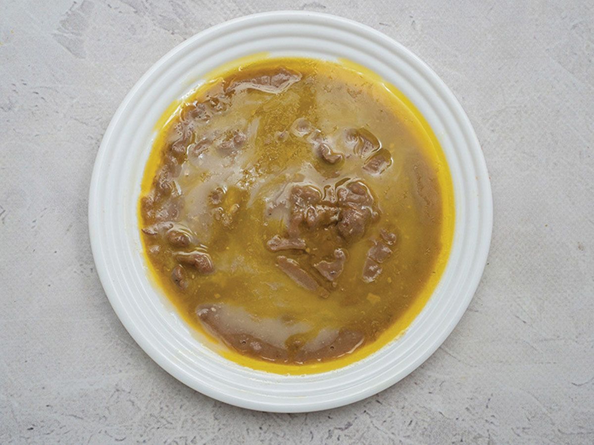 Foul with baladi ghee box