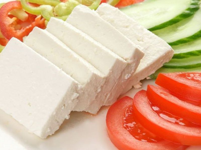 Cheese With Tomato Box
