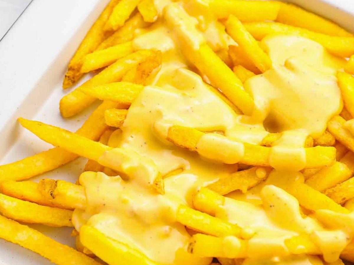 Fingers With cheddar sauce Box