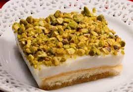 Aish Al Saraya With Pistachio And Qeshta