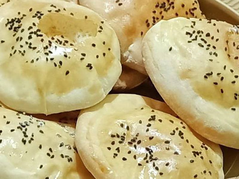 Mahlab Bread