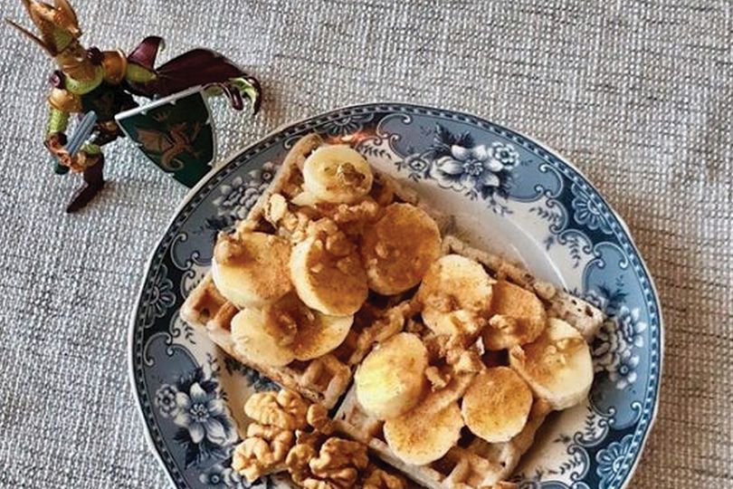 Fruit Waffle Fatteh