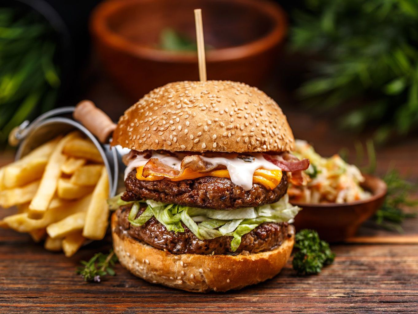 Fa7ma W La7ma Beef Burger