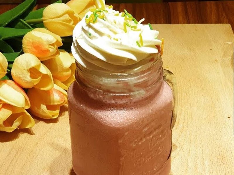 Strawberry Frappe