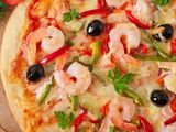 Seafood Pizza