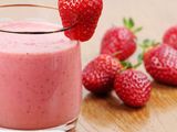 Fresh strawberry juice