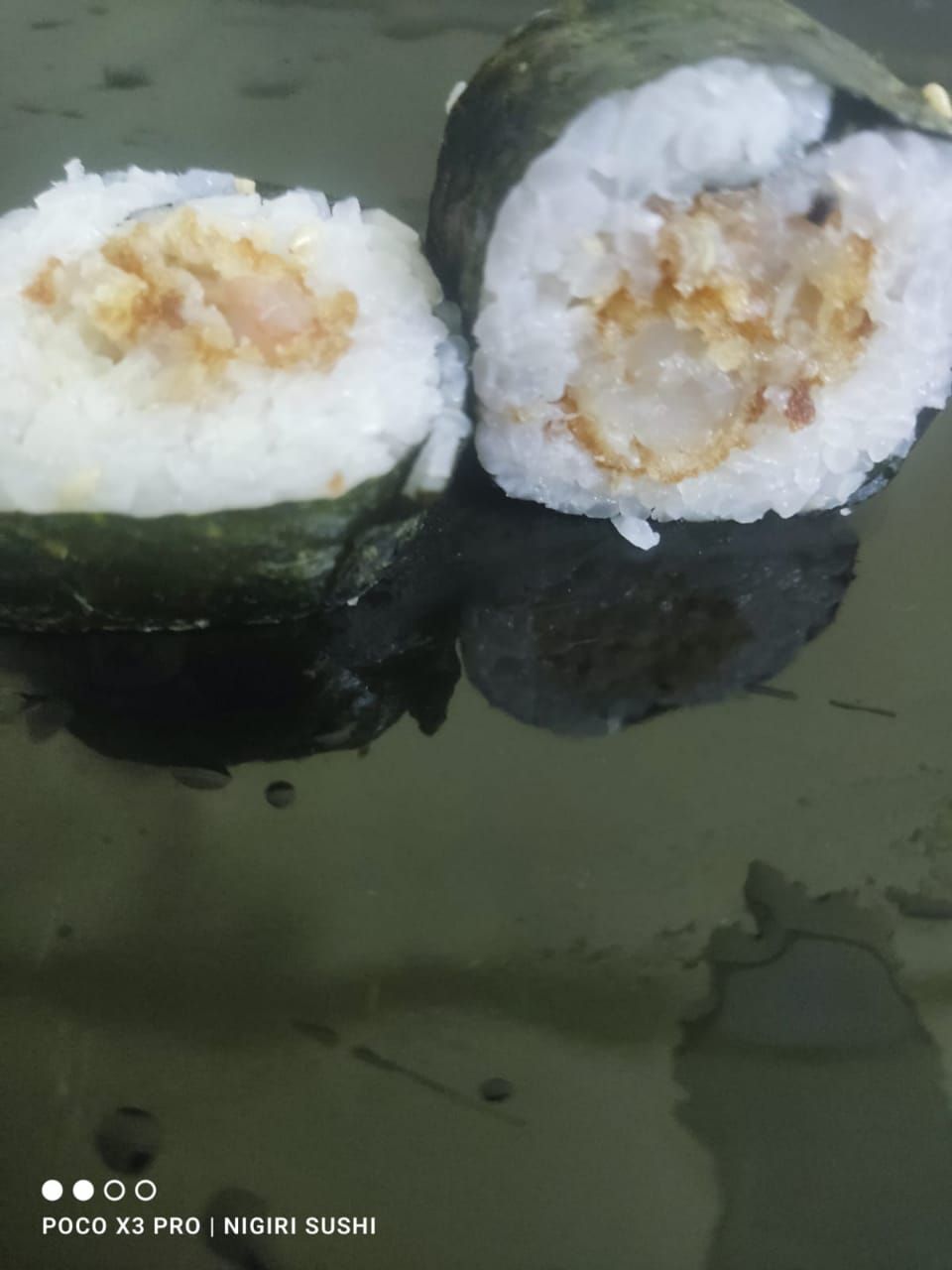 Fried shrimp maki