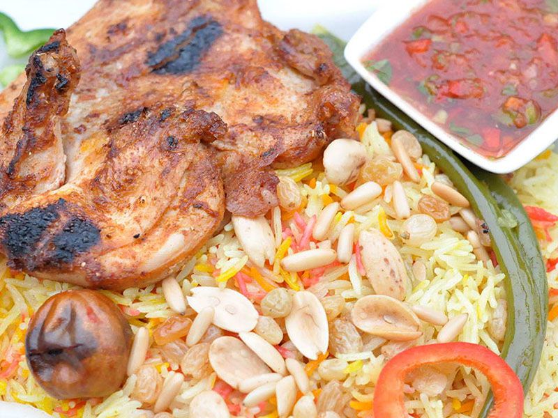 Whole Chicken Mandi With Rice Meal