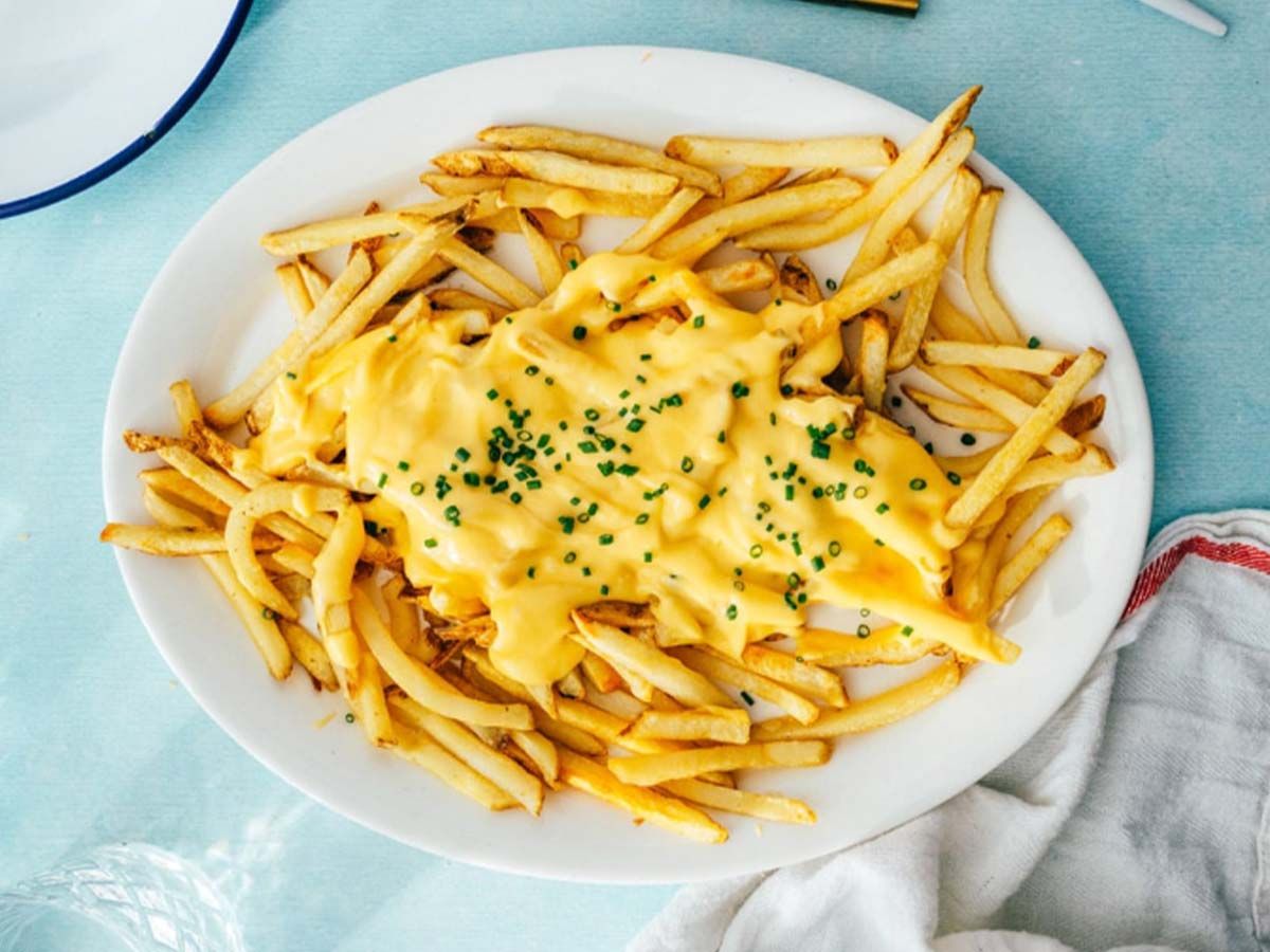 Friskes Fries with cheese