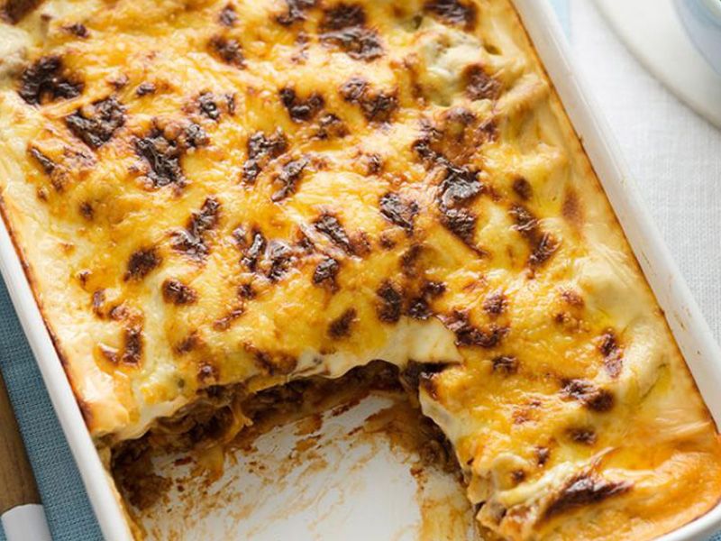 Oven Baked Bechamel Pasta