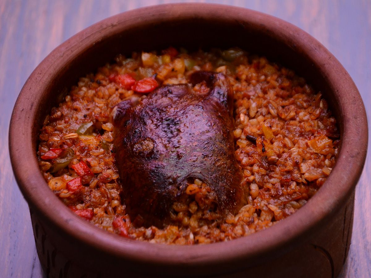 Grits With Pigeon Casserole