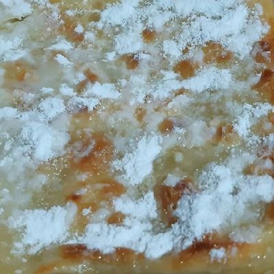 Pie with Honey and Sugar