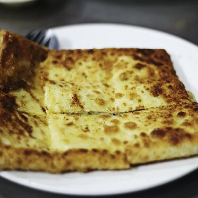 Medium Roumi Cheese pie