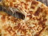 mozzarella cheese pie