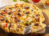 Oriental Sausage with Vegetables Pie