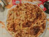 Mix cheese sausage Oriental pie