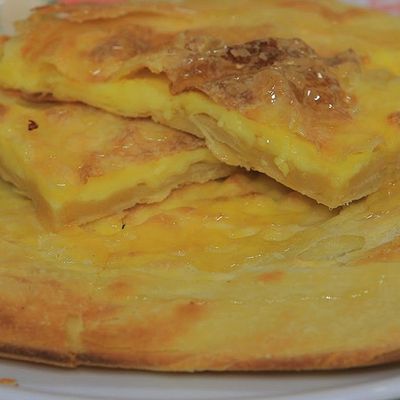 Medium Custard Pie