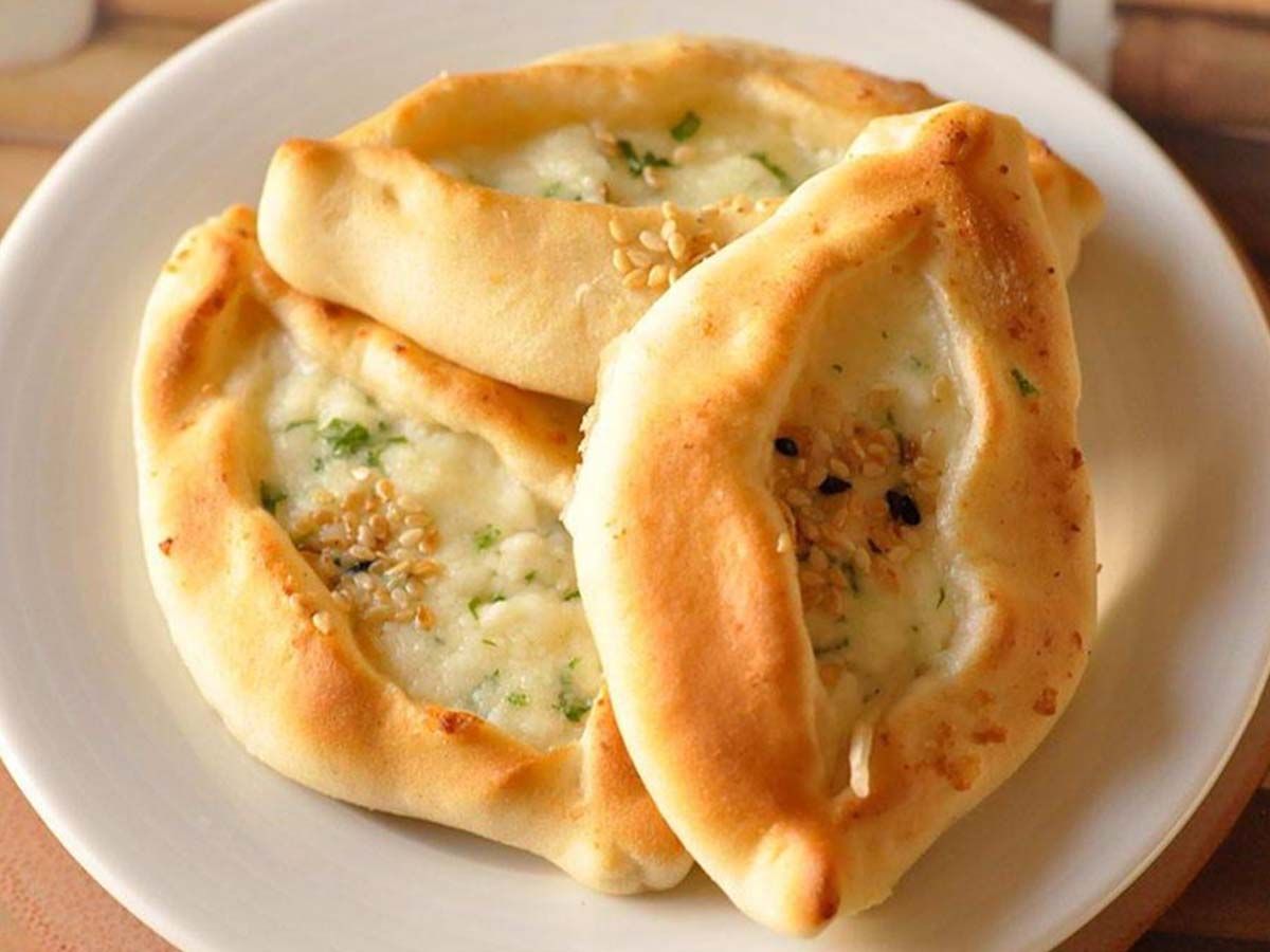 Mozzarella Savory Pie