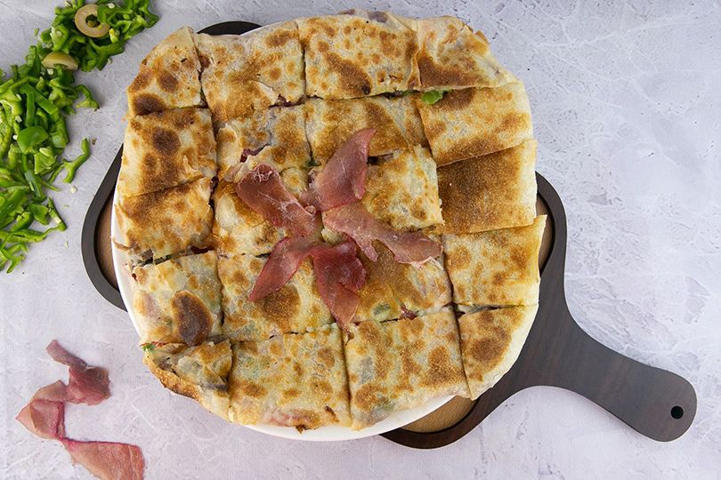 Pastrami Feteer