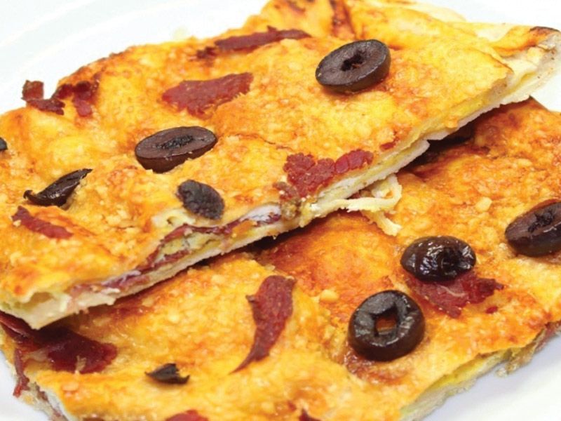 Pastrami With Eggs Pie