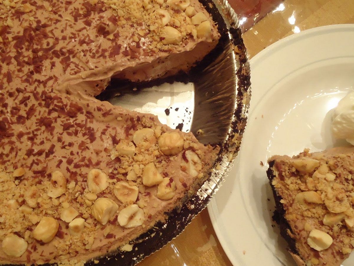Hazelnut pie